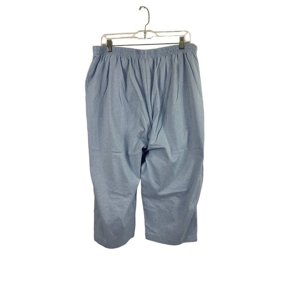 Cathy Daniels Women's Light Blue Capris - Picture 2 of 7